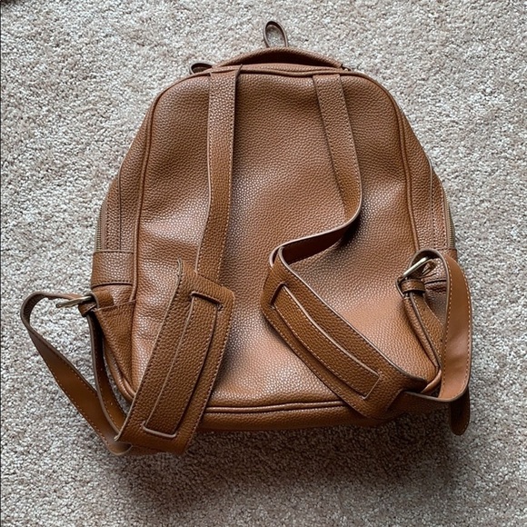 Renwick genuine leather backpack main image 8